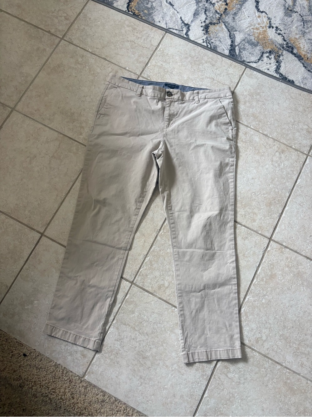 Tommy Hilfiger Women's Straight Leg Khaki Pants